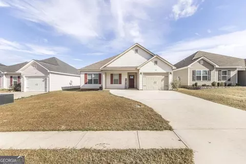 102 Kathryn Pl, Centerville, GA 31028 photo 2