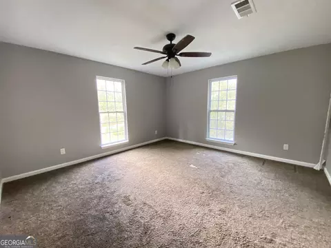 696 Rock Mills Rd, Lagrange, GA 30240 photo 4
