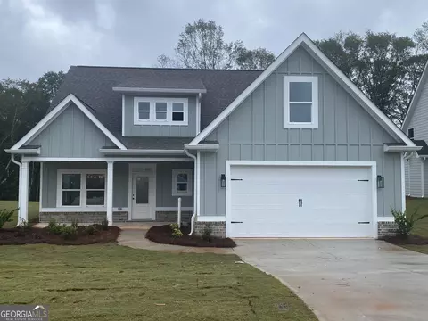 245 Richmond Dr #19, Statham, GA 30666