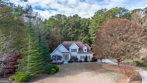 165 Redspire Ln, Fayetteville, GA 30215
