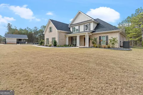 556 Pea Ridge Rd, Juliette, GA 31046