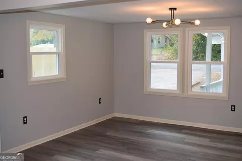 177 Pine Cir, Lagrange, GA 30241 photo 4