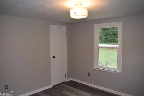 177 Pine Cir, Lagrange, GA 30241 photo 12