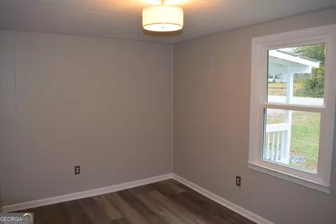 177 Pine Cir, Lagrange, GA 30241 photo 11