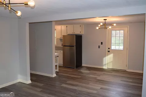177 Pine Cir, Lagrange, GA 30241 photo 6