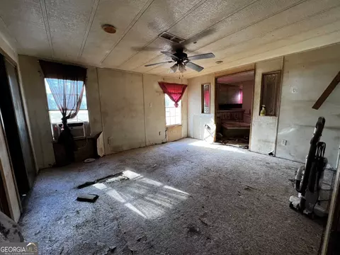 565 Vaughn Rd, Temple, GA 30179 photo 7