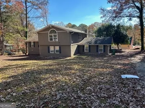 3178 Sunnyford Ln, Lithonia, GA 30038