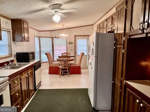 34 Pine Hill Rd, Lagrange, GA 30241 photo 5