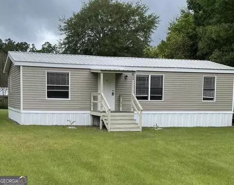 420 Deloach Mill Rd, Claxton, GA 30417