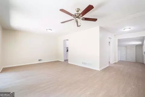 6419 Maddox Rd, Morrow, GA 30260 photo 18