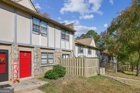 1150 Rankin St #O-18, Stone Mountain, GA 30083