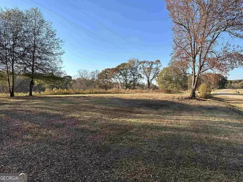 534 Richa Bridges Rd, Commerce, GA 30530