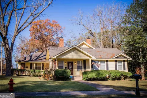 102 Park Ln, Thomaston, GA 30286