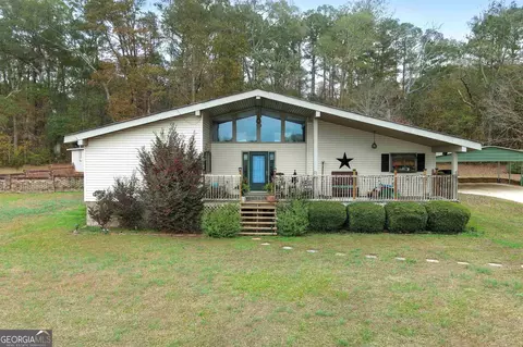 572 Walter Moore Rd, Jackson, GA 30233