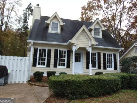 4501 Amy Rd, Snellville, GA 30039