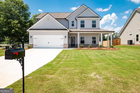 103 Oakwood Dr, Eatonton, GA 31024