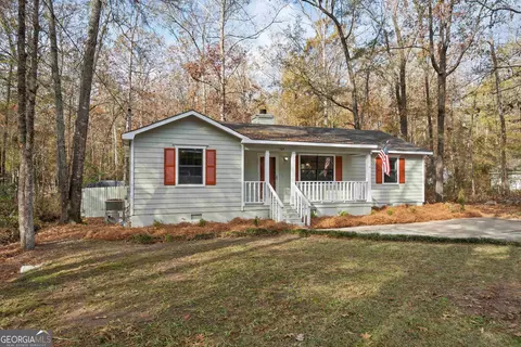 1104 Stone Mountain Cir, Macon, GA 31220