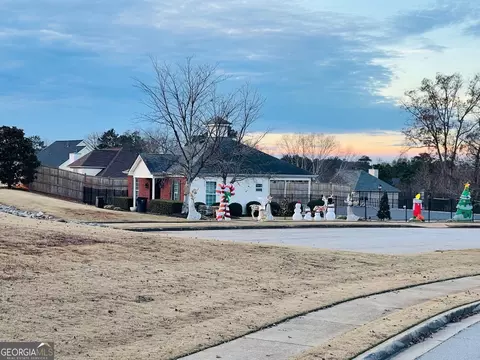 341 Lamont Ln, Hampton, GA 30228 photo 3