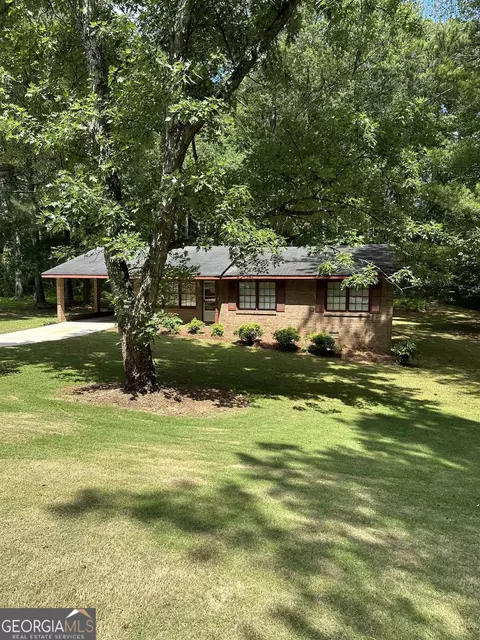 175 Pine Forest Dr, Dallas, GA 30157