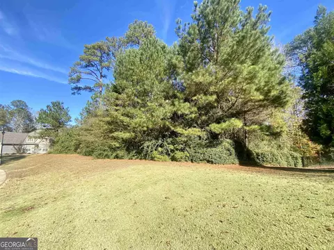110 Morgan Dr, Lagrange, GA 30240 photo 4