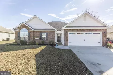 422 Madison Place Pkwy, Byron, GA 31008