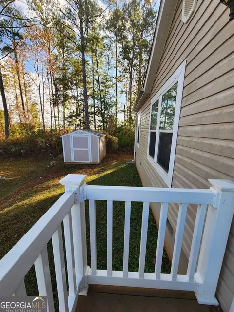 135 E Willow Dr, Newnan, GA 30263 photo 21