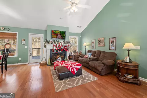 53 Saint Michael St, Commerce, GA 30530 photo 5