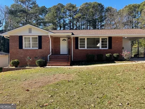 2139 SW Meadowlane Dr, Atlanta, GA 30311