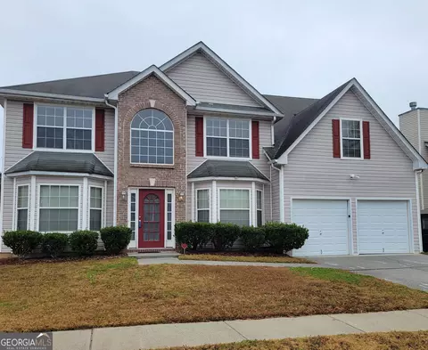 2037 Ivy Fork Ln, Loganville, GA 30052