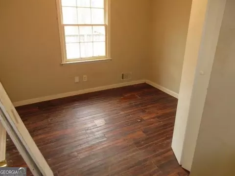 400 Robin Rd, Covington, GA 30016 photo 11