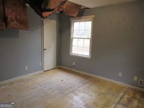 400 Robin Rd, Covington, GA 30016 photo 5