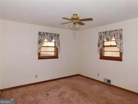 1071 Jordan Rd, Toccoa, GA 30577 photo 11