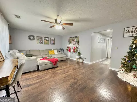 141 Bartley Rd, Lagrange, GA 30241 photo 5