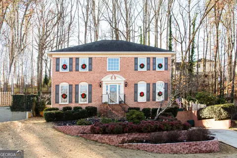 835 Connell Ln, Lawrenceville, GA 30044