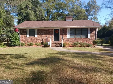 109 Grove St, Washington, GA 30673