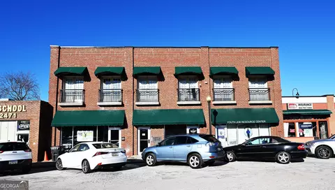 1611 White Way, East Point, GA 30344