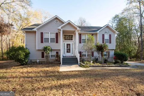 25 Jesse Ln, Sharpsburg, GA 30277