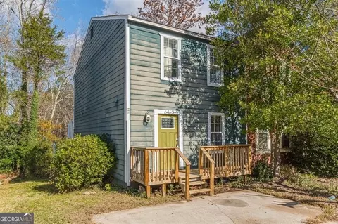 6462 Bedford Ln, Lithonia, GA 30058