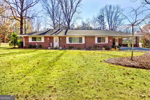 5070 Alexander Ave, Union City, GA 30291