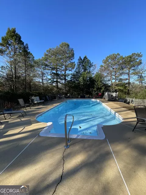 79 Robertson Rd, Lagrange, GA 30241 photo 3