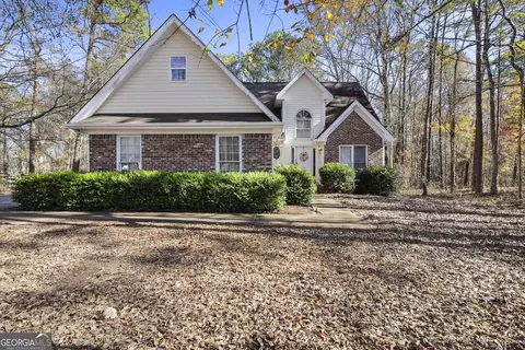 115 Rockland Trl, Sharpsburg, GA 30277