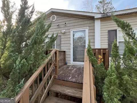95 Log Cabin Dr, Lagrange, GA 30240 photo 2
