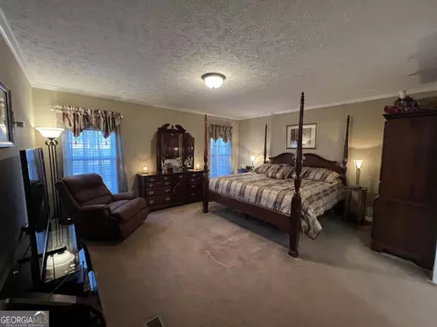95 Log Cabin Dr, Lagrange, GA 30240 photo 13