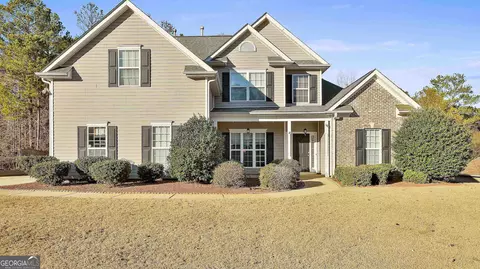 330 Autumn Crk, Senoia, GA 30276