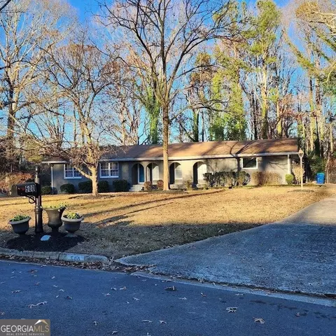 500 Green Mountain Trl, College Park, GA 30349