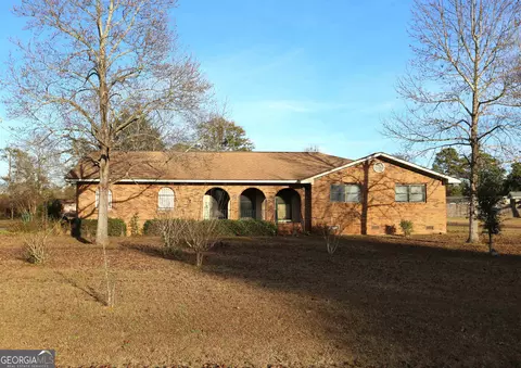 105 Horseshoe Dr, Warner Robins, GA 31093