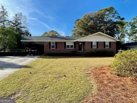 107 Lynn Ave, Statesboro, GA 30458