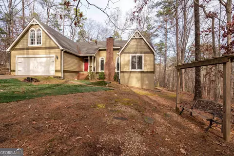 105 Klaymath Ct, Waleska, GA 30183