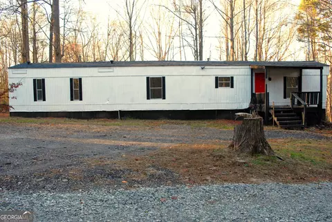 6460 7th St, Lula, GA 30554