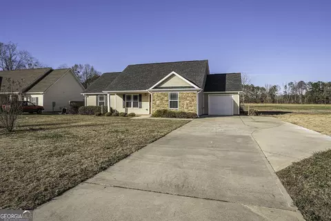 142 Mathews Rd, Milner, GA 30257 photo 3